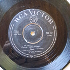 Carola –Nyt Nostan Kytkimen / Oi Mamma, Mamma. V.1964 - pikkukuva 1