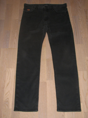 HUGO BOSS 33/34 FARKUT