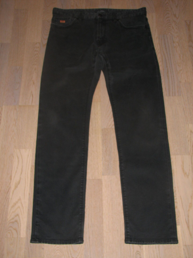 HUGO BOSS 33/34 FARKUT