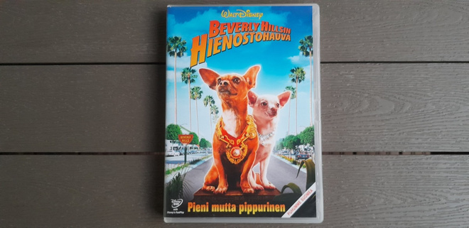 DVD: Beverly Hillsin Hienostohauva (Disney 2008)