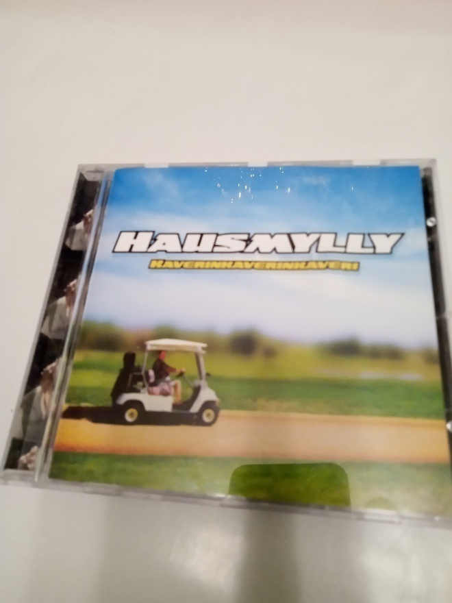 CD HAUSMYLLY - Kaverinkaverinkaveri  ( Sis.postikulut )