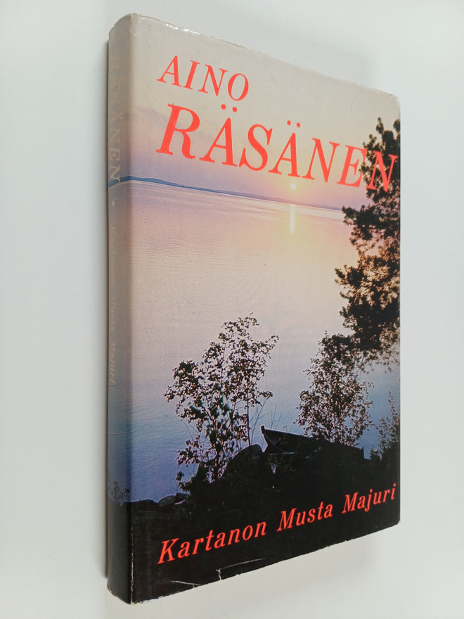 Aino Räsänen : Kartanon Musta Majuri