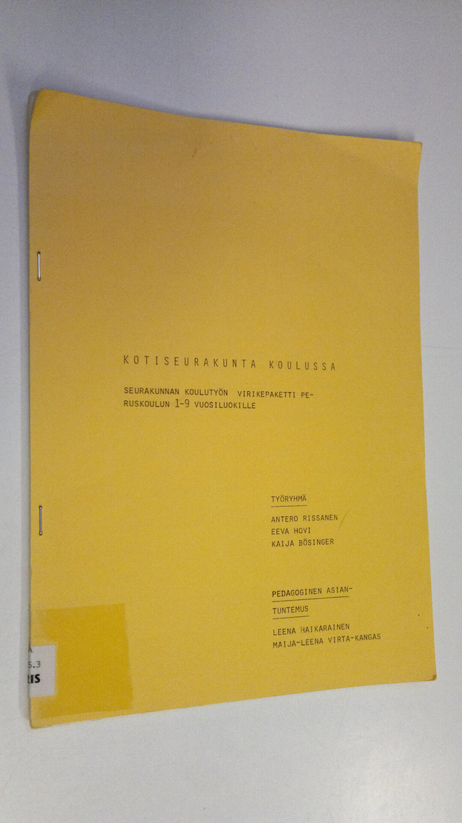 Kotiseurakunta koulussa : Seurakunnan koulutyön virikepak...