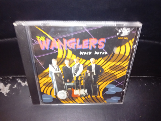 CD The Wangers : black horse ( SIS POSTIKULU )