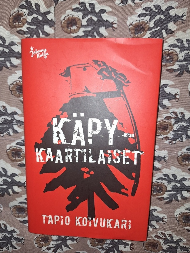 Tapio Koivukari : Käpykaartilaiset 1p
