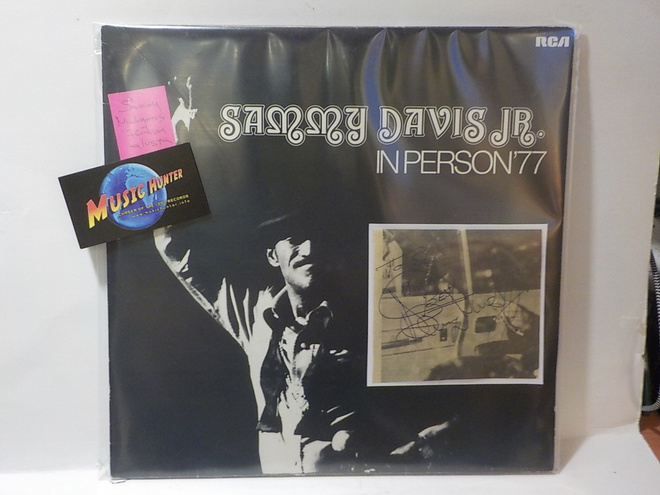 SAMMY DAVIS JR. - IN PERSON '77 LP + NIMIKIRJOITUS