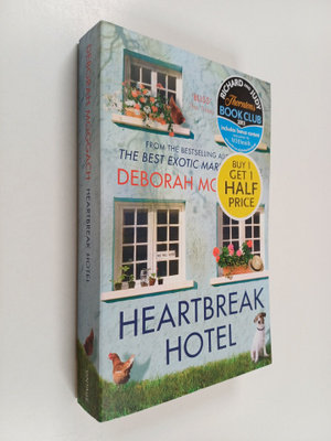 Deborah Moggach : Heartbreak hotel