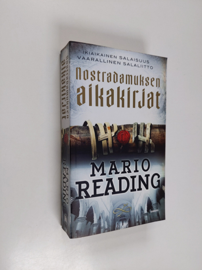 Mario Reading : Nostradamuksen aikakirjat