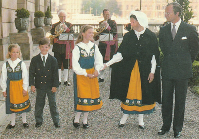RUOTSIN KUNIGASPERHE - 15