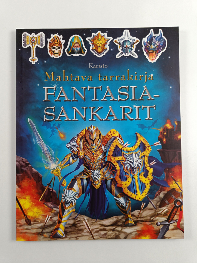 Simon Tudhope : Mahtava tarrakirja : Fantasiasankarit
