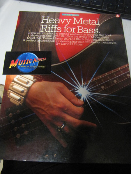 DAVID C. GROSS - HEAVY METAL RIFFS FOR BASS TABULATUURIKIRJA