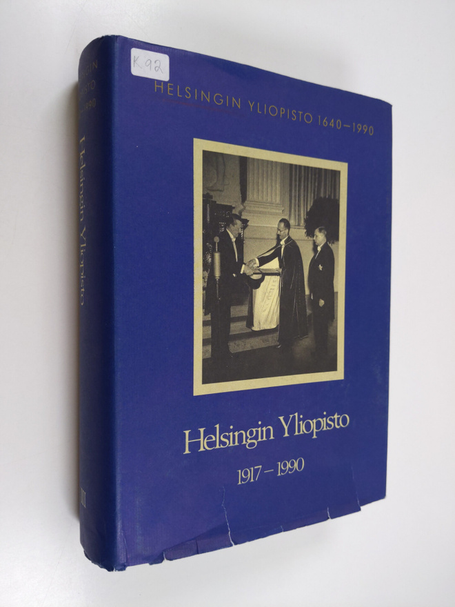 Matti Klinge : Helsingin yliopisto 1640-1990 3 : Helsingi...