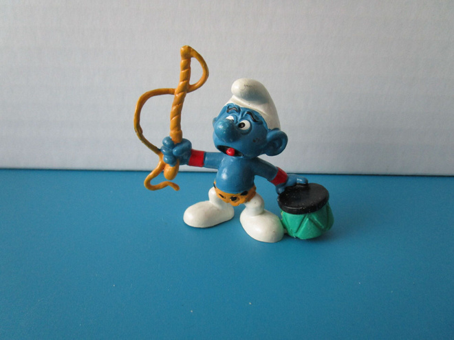 Vintage Smurffi figuuri, Leijonankesyttäjä