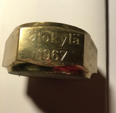 Tuhkakuppi Otokylä 1967 mutterituhkakuppi