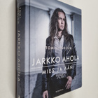 Tomi Lindblom : Jarkko Ahola : mies ja ääni - pikkukuva 1