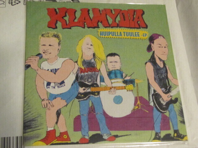Klamydia Huipulla tuulee ep 7 45 2022 musta vinyyli muoveiss