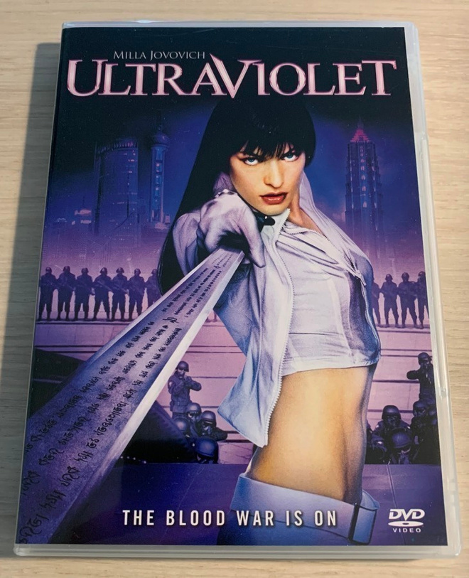 Ultraviolet (2006) Milla Jovovich (UUSI)