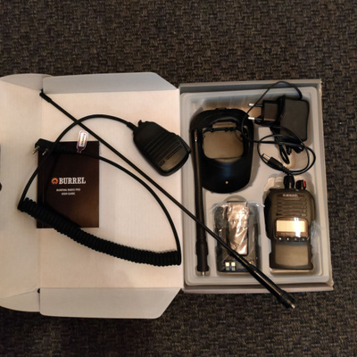 Burrell Pro VHF puhelin