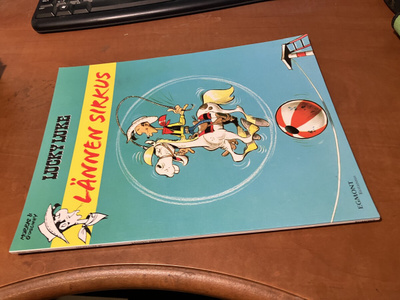 LUCKY LUKE LÄNNEN SIRKUS HYVÄ