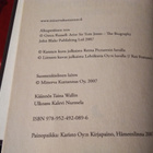 GWEN RUSSELL: SIR TOM JONES LÄHIKUVASSA - pikkukuva 2