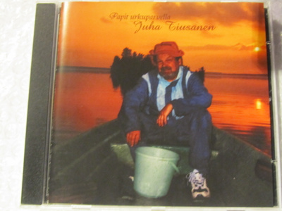 Papit urkuparvella • Juha Tiusanen CD