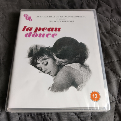 La Peau douce - pehmeä iho Blu-Ray **muoveissa**