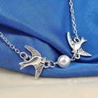 844 .. Elegant Silver 2-Flying-Linnut / Helmi .. Kaulakoru - pikkukuva 1