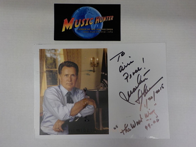 MARTIN SHEEN NIMIKIRJOITUS