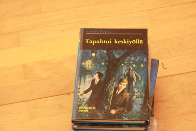 Franklin W. Dixon Hardy pojat Tapahtui keskiyöllä