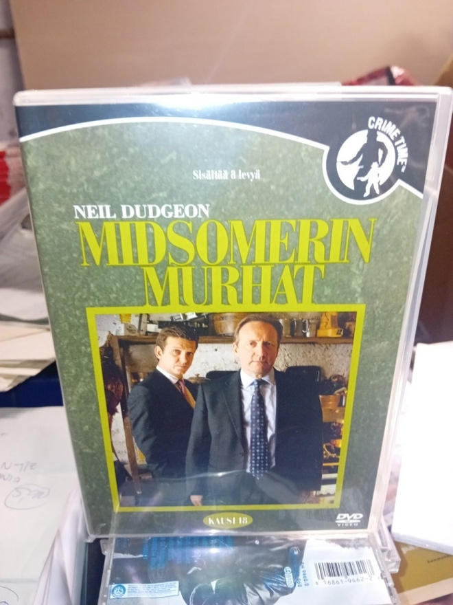 8 DVD Midsomerin murhat kausi 18 ( SIS POSTIKULU )
