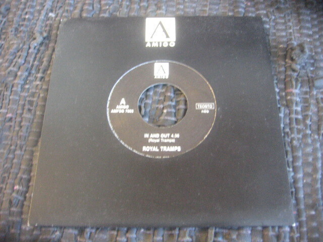 7" - Royal Tramps - In And Out / Runnin Around With The Boys