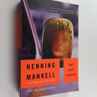 Henning Mankell : One Step Behind - pikkukuva 1