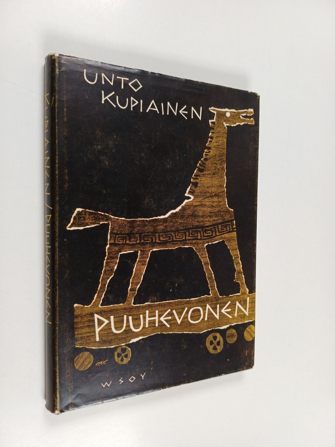 Unto Kupiainen : Puuhevonen : runoja