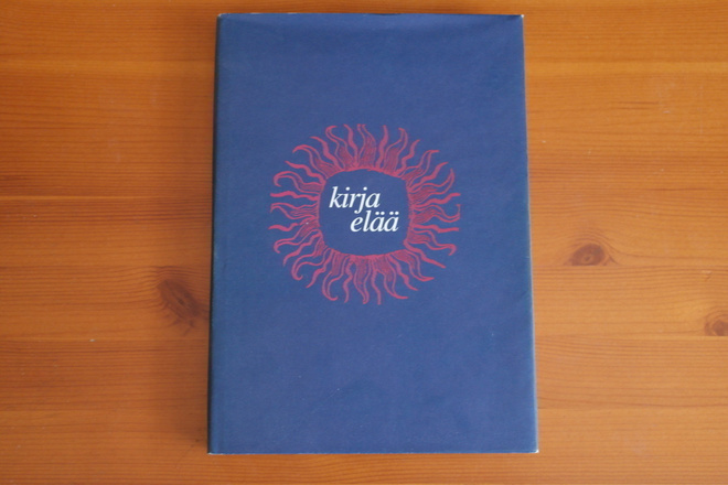Terttu-Elina Kalaja:Kirja elää- Bibliopfilos 1942-1992.Sid.