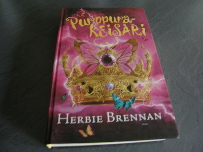 Herbie Brennan Purppurakeisari