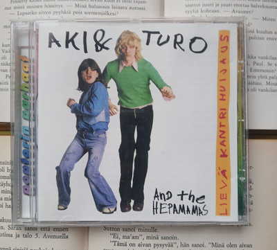 Aki & Turo And The Hepamamas - Lievä kantri huijaus (CD)