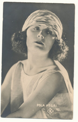 Filmitähti POLA NEGRI -vanha kortti