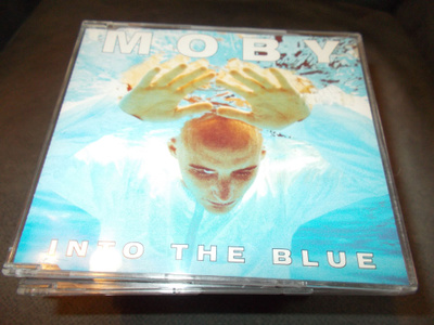 CDM MOBY ** INTO THE BLUE **