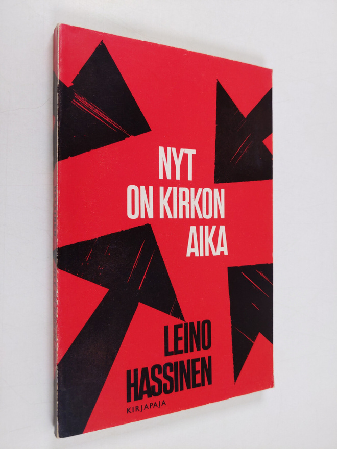 Leino Hassinen : Nyt on kirkon aika