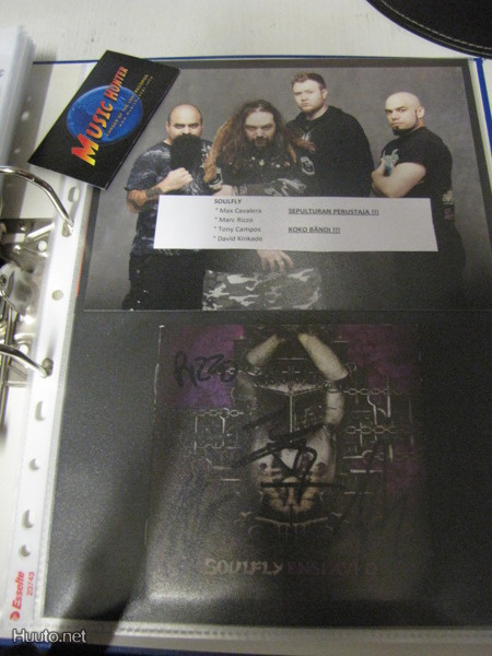 SOULFLY ENSLAVED CD VIHKO+ PROMOKUVA BÄNDIN NIMMAREILLA