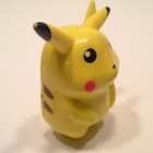 Pikachu Marvel/Nintendo puhuva figuuri 2000 8 cm - pikkukuva 2