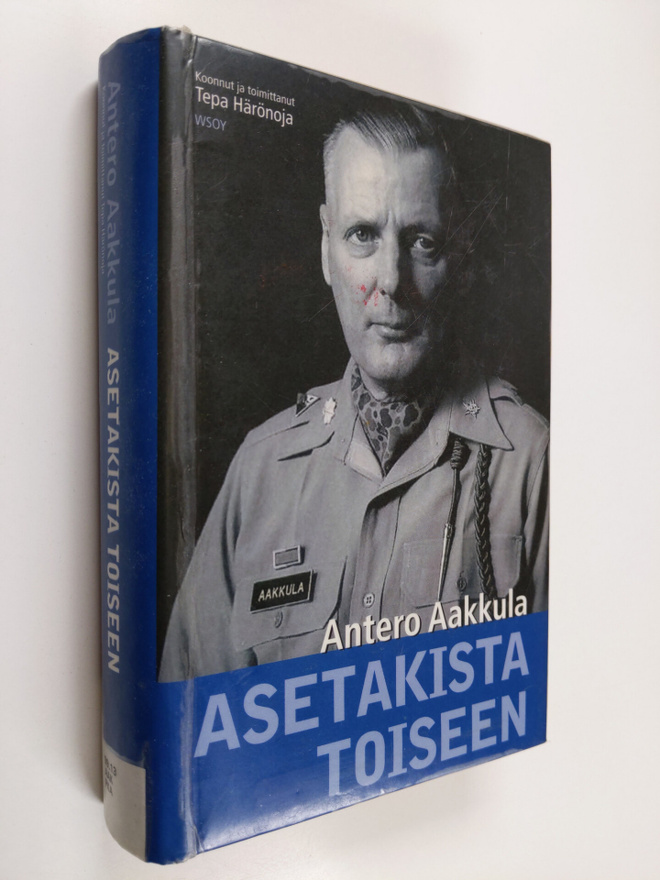 Antero Aakkula : Asetakista toiseen