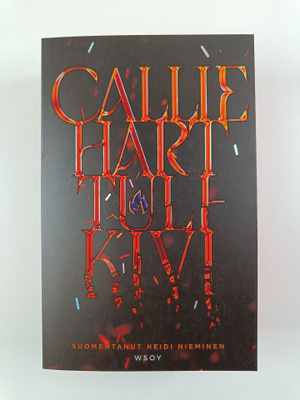 Callie Hart : Tulikivi
