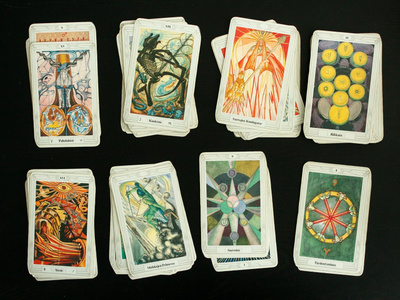 Aleister Crowley Thoth Tarotkortit (ei koteloa)