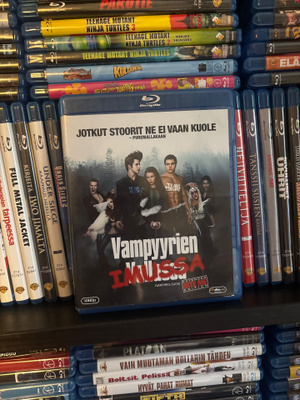Vampyyrien imussa (2010) suomijulkaisu