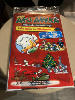 Aku Ankka Joulumanteli 2014 pussissa
