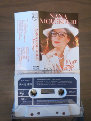 Nana Mouskouri: Love Songs c-kasetti