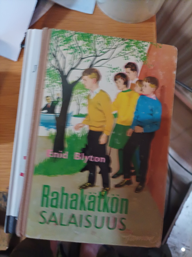 Enid Blyton Rahakätkön salaisuus