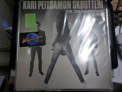 KARI PEITSAMON SKOOTTERI - THE 10TH ANNIVERSARY.. M-/EX+ LP