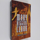 Mary Higgins Clark : Muisto ei kuole - pikkukuva 1